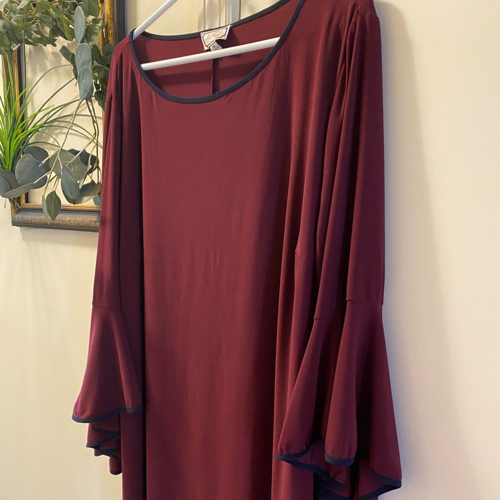 Women Ivy Road Burgandy Dress & Burgundy ankle boots!!! This is a bundle! - Picture 3 of 10